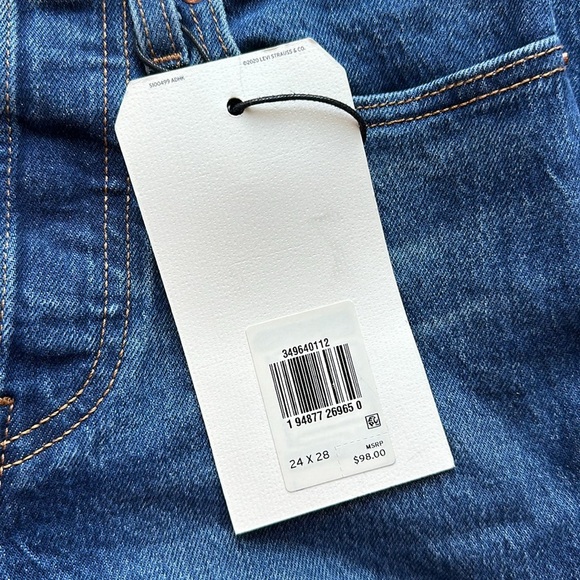 NWT Levi’s Wedgie Straight Dark Wash size 24 - Picture 5 of 9